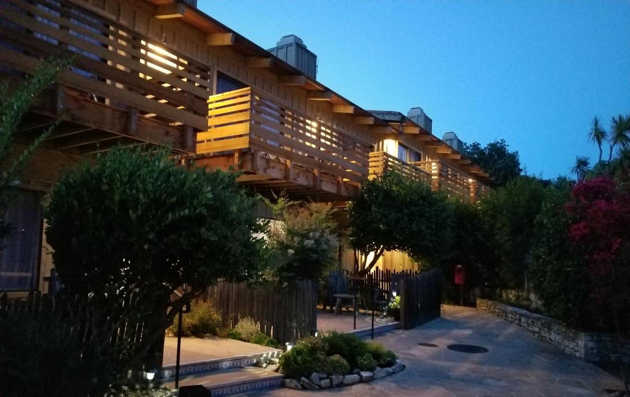 Carmel Valley Lodge Esterno foto